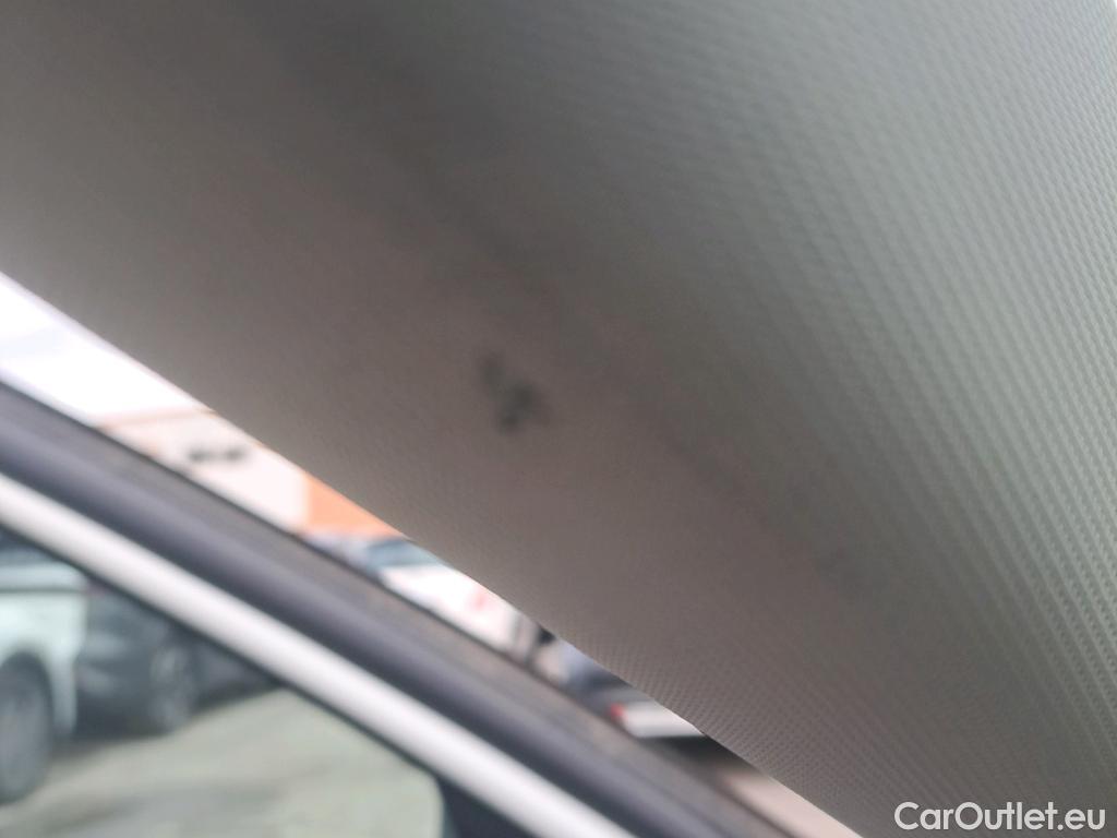  Skoda  Octavia SKODA  / 2020 / 5P / familiar Combi 2.0 TDI 110kW (150CV) DSG Style #24