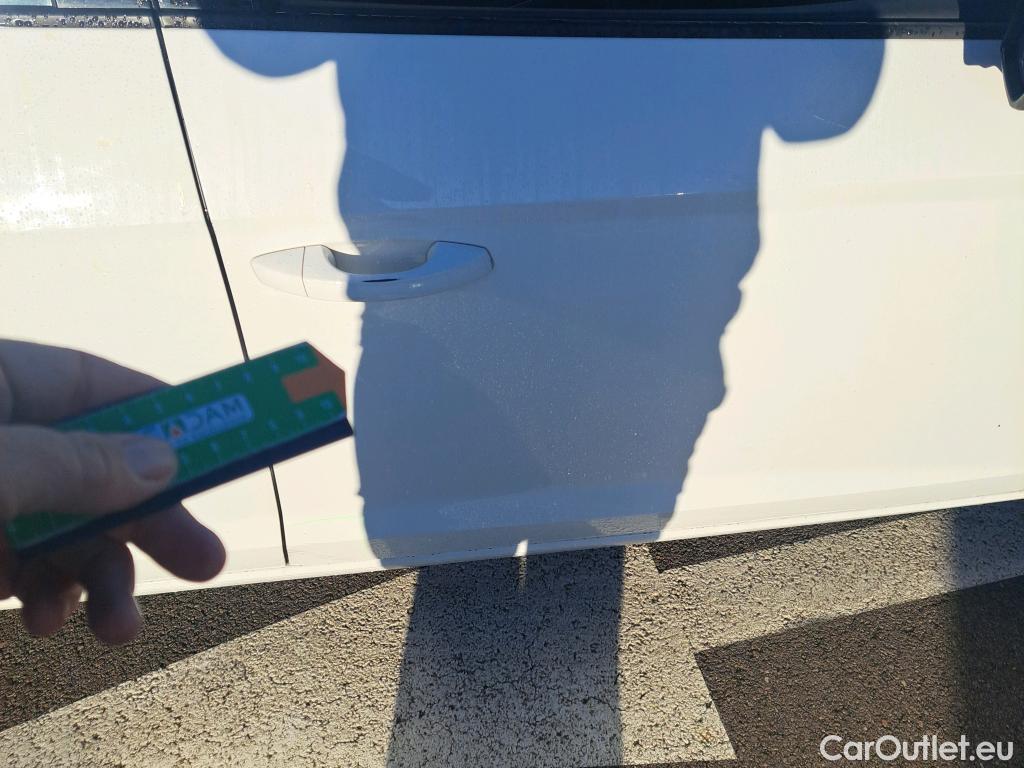  Seat  Leon SEAT León / 2016 / 5P / berlina con portón 1.5 TSI 95kW (130CV) St&Sp Style Visio Edition #36