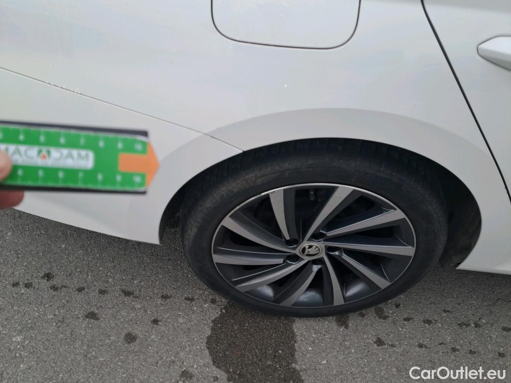  Skoda  Octavia SKODA  / 2020 / 5P / familiar Combi 2.0 TDI 110kW (150CV) DSG Style #5