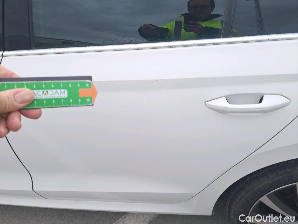  Skoda  Octavia SKODA  / 2020 / 5P / familiar Combi 2.0 TDI 110kW (150CV) DSG Style #39