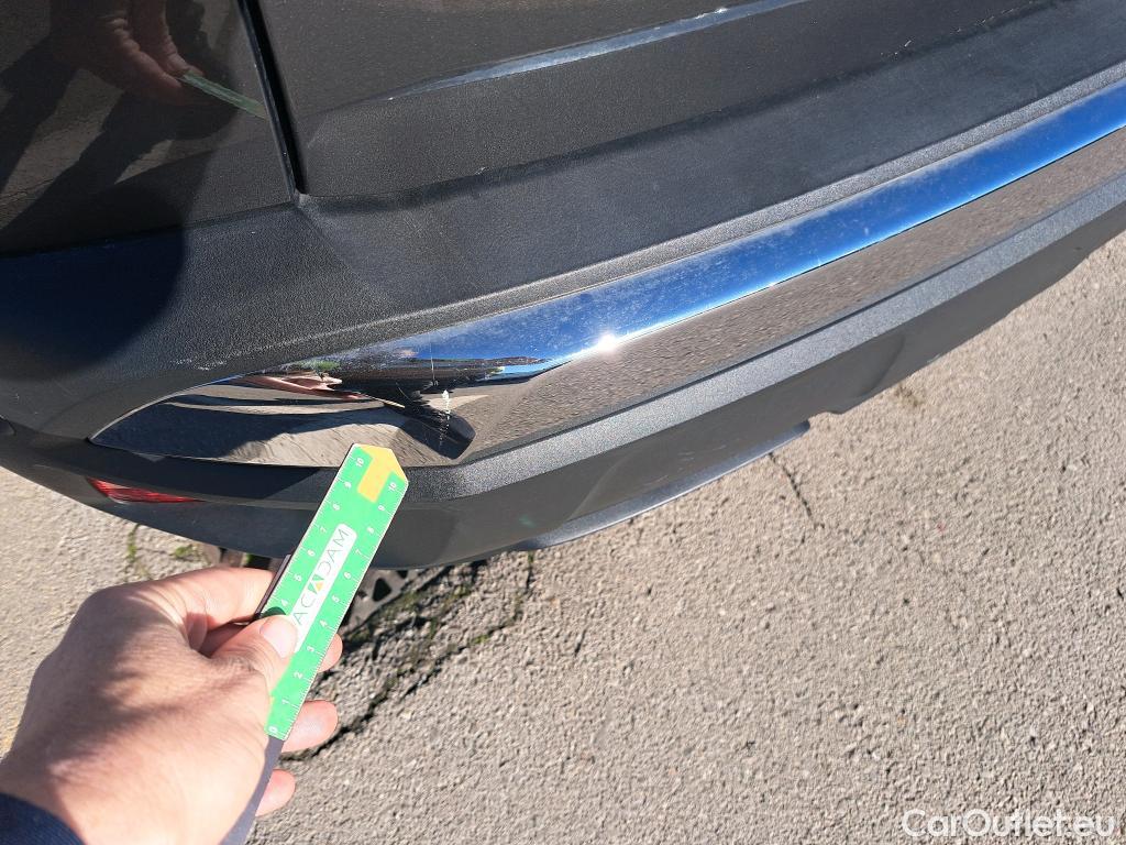  Peugeot  3008 PEUGEOT  Hybrid / 2020 / 5P / todoterreno 225 e-EAT8 Allure (AC2) #43