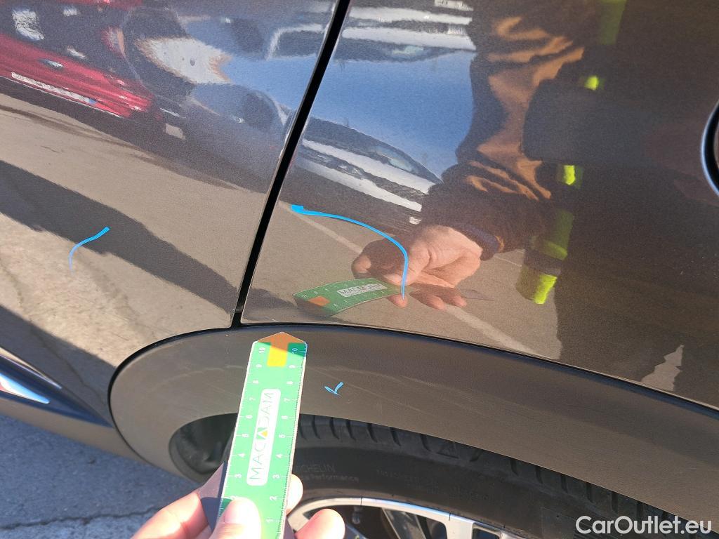  Peugeot  3008 PEUGEOT  Hybrid / 2020 / 5P / todoterreno 225 e-EAT8 Allure (AC2) #12