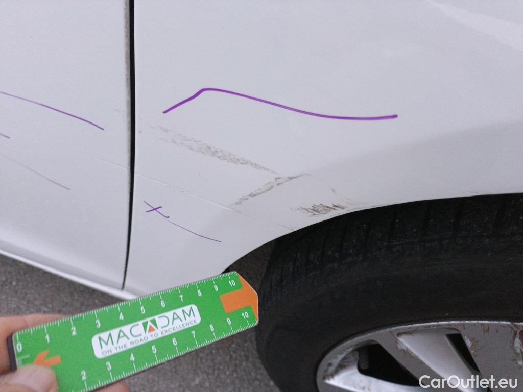  Peugeot  308 PEUGEOT  / 2017 / 5P / familiar SW Active Pack BlueHDi 130 S&S #16