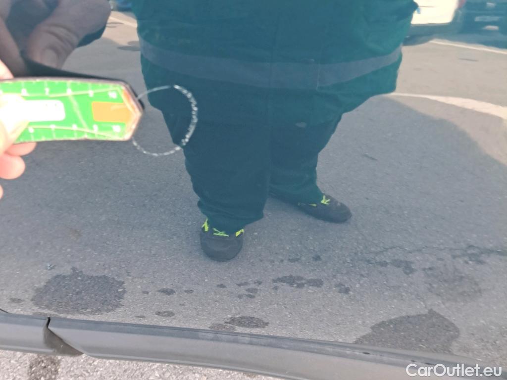  Peugeot  3008 PEUGEOT  / 2020 / 5P / todoterreno 1.5 BlueHDi 96kW (130CV) S&S Active Pack (CM) #5