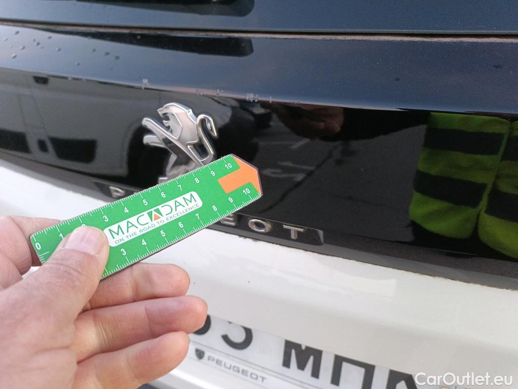  Peugeot  3008  Active Pack 1.2 PureTech 130CV MT6 E6d #13