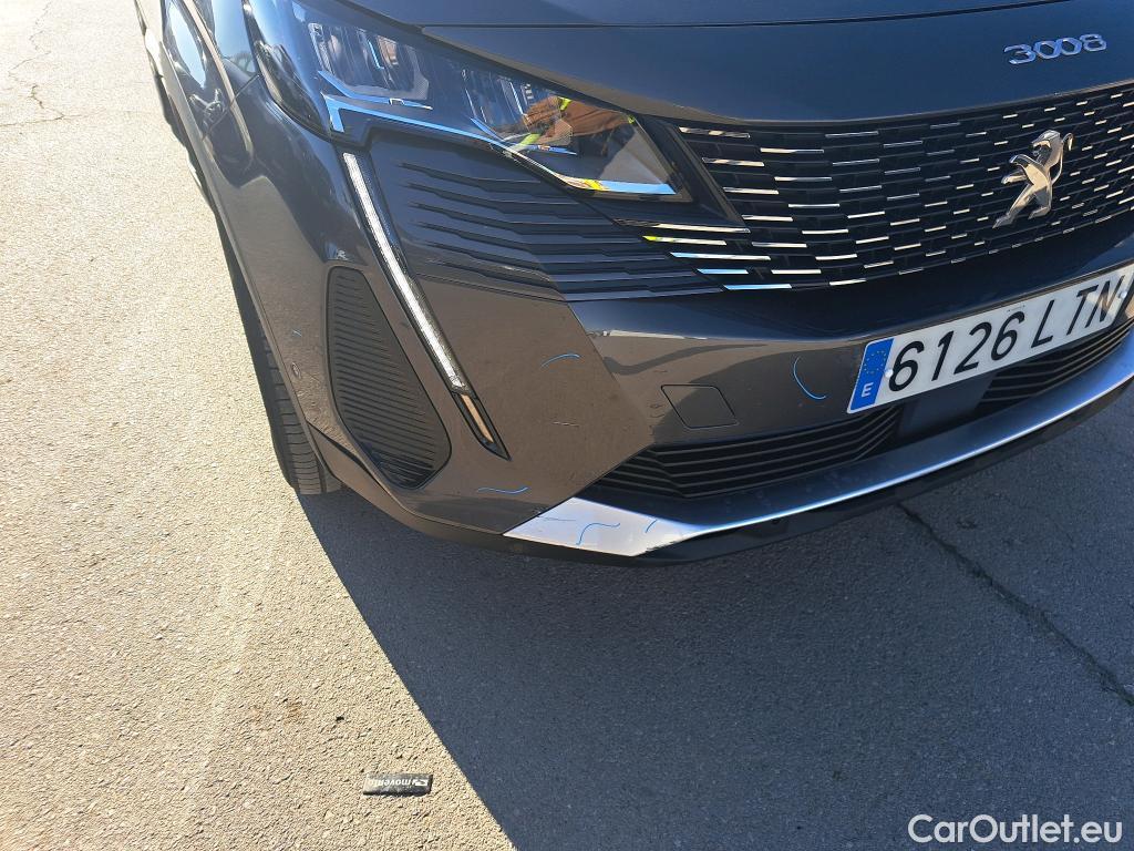  Peugeot  3008 PEUGEOT  Hybrid / 2020 / 5P / todoterreno 225 e-EAT8 Allure (AC2) #13