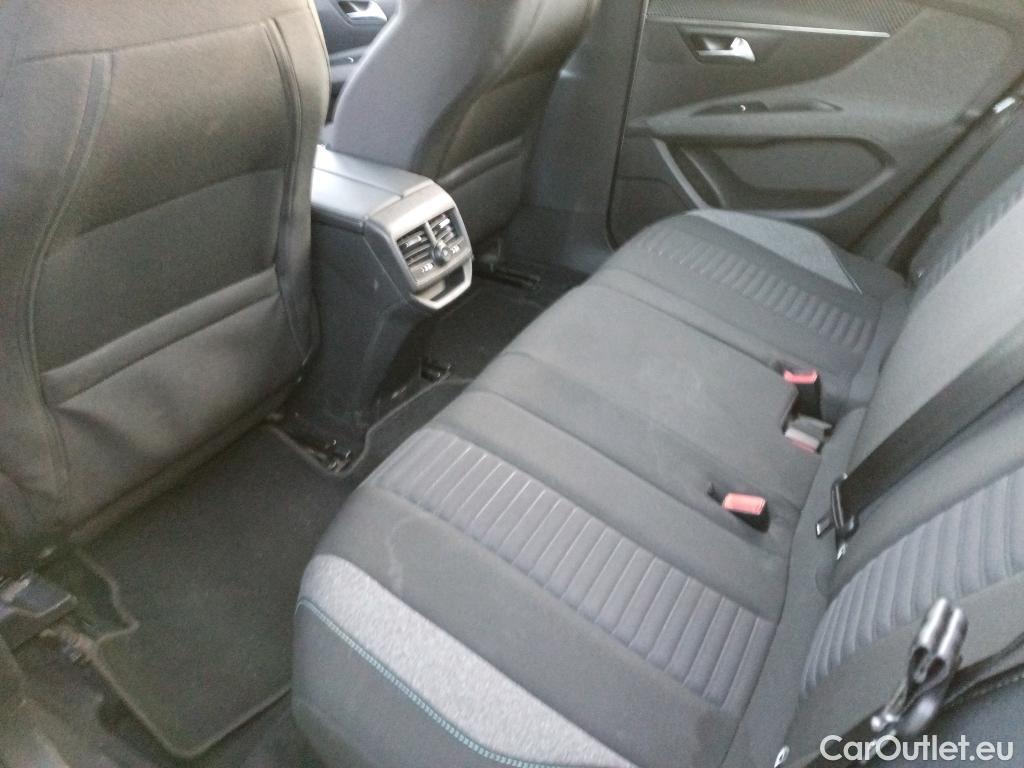  Peugeot  3008  Active Pack 1.2 PureTech 130CV MT6 E6d #4