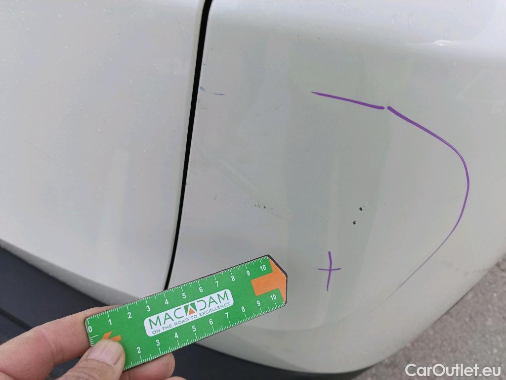  Peugeot  3008 PEUGEOT  / 2020 / 5P / todoterreno 1.5 BlueHDi 96kW (130CV) S&S Active Pack #25