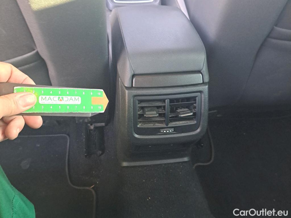  Seat  Leon SEAT León / 2016 / 5P / berlina con portón 1.5 TSI 95kW (130CV) St&Sp Style Visio Edition #15