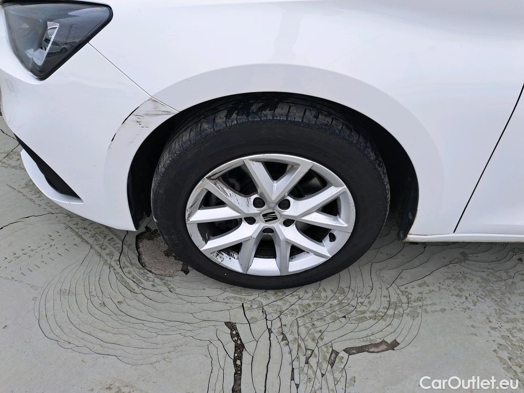  Seat  Leon SEAT Nuevo León / 2020 / 5P / familiar SP 2.0 TDI 85kW Style Go(SP) #8