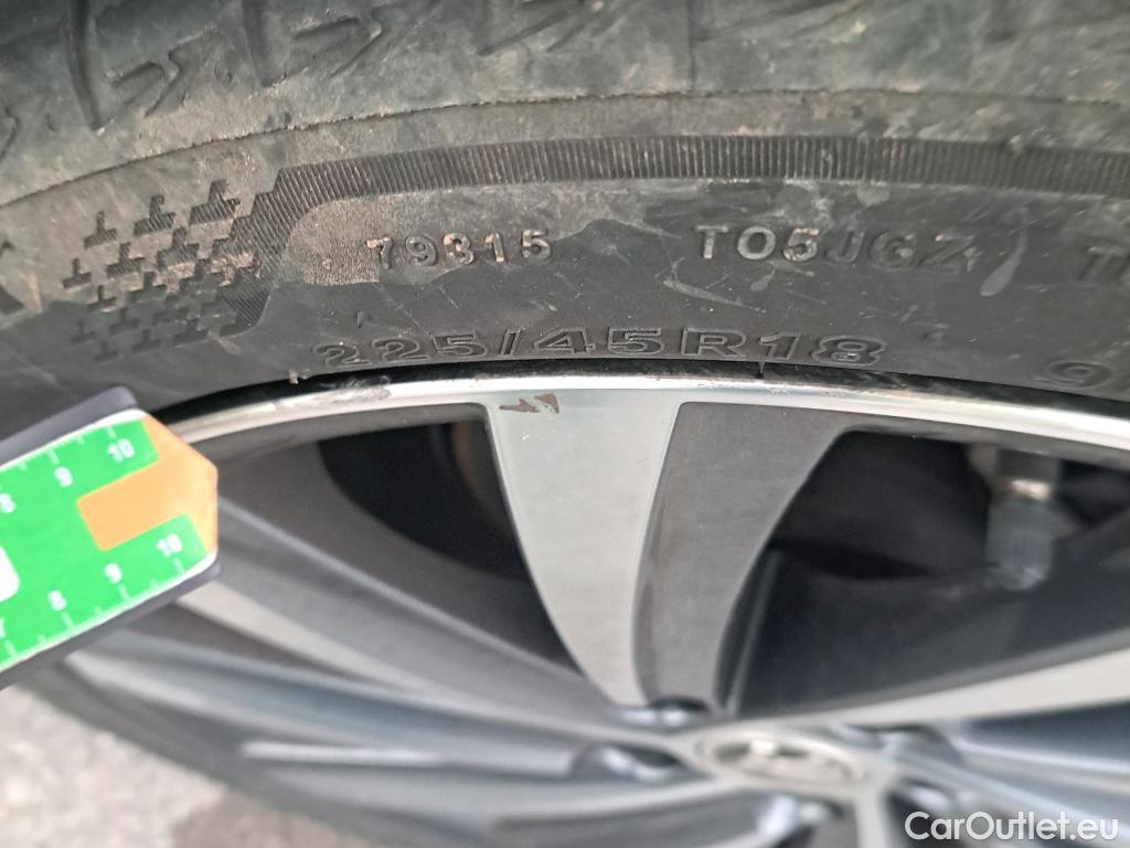  Skoda  Octavia SKODA  / 2020 / 5P / familiar Combi 2.0 TDI 110kW (150CV) DSG Style #6