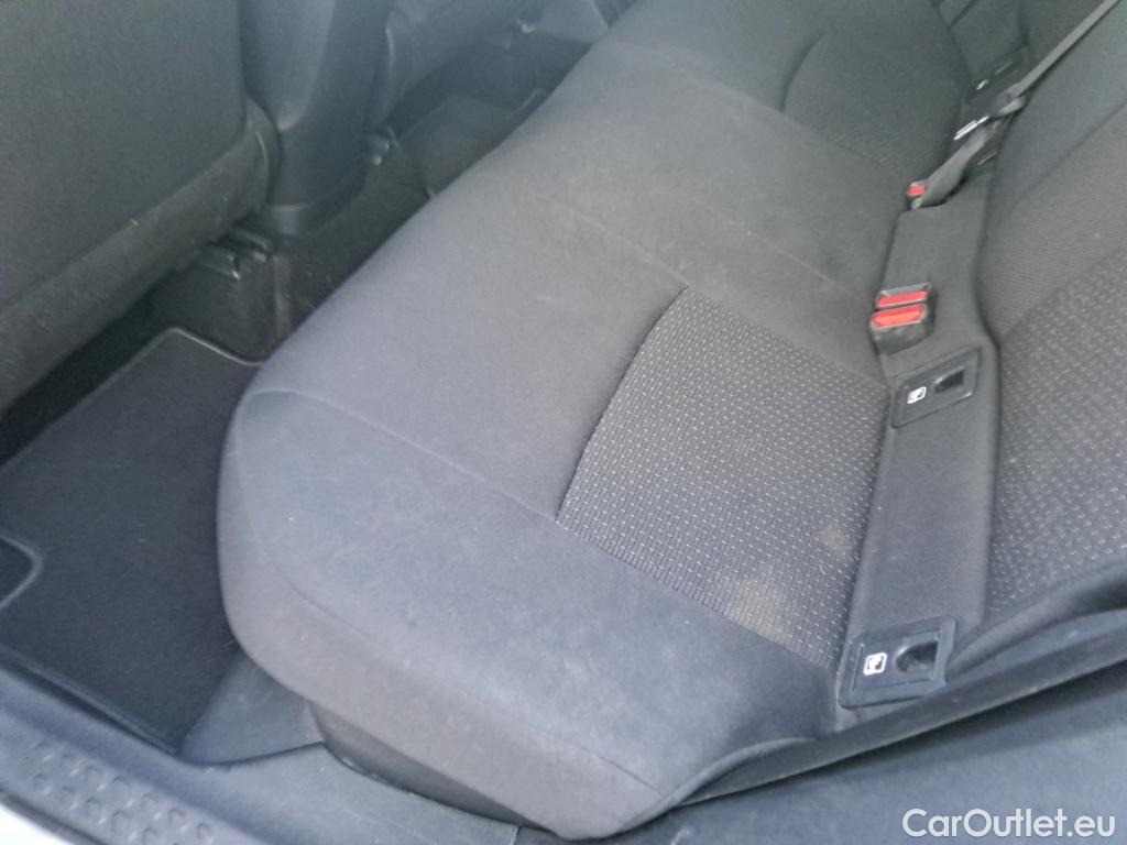  Toyota  C-HR TOYOTA  / 2016 / 5P / todoterreno 1.8 125H Advance (CX) #12