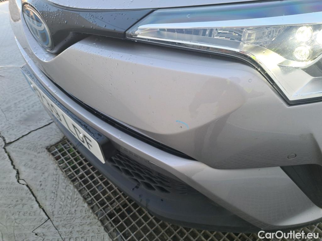  Toyota  C-HR TOYOTA  / 2016 / 5P / todoterreno 1.8 125H Advance (CX) #20