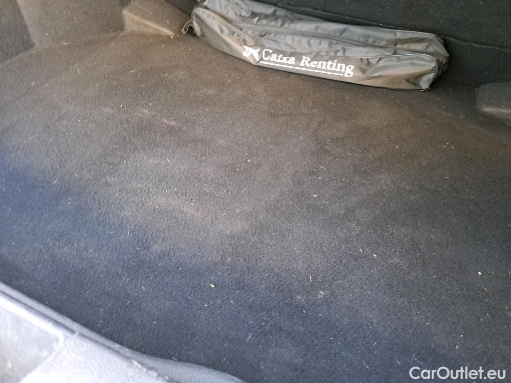  Toyota  C-HR TOYOTA  / 2016 / 5P / todoterreno 1.8 125H Advance (CX) #11