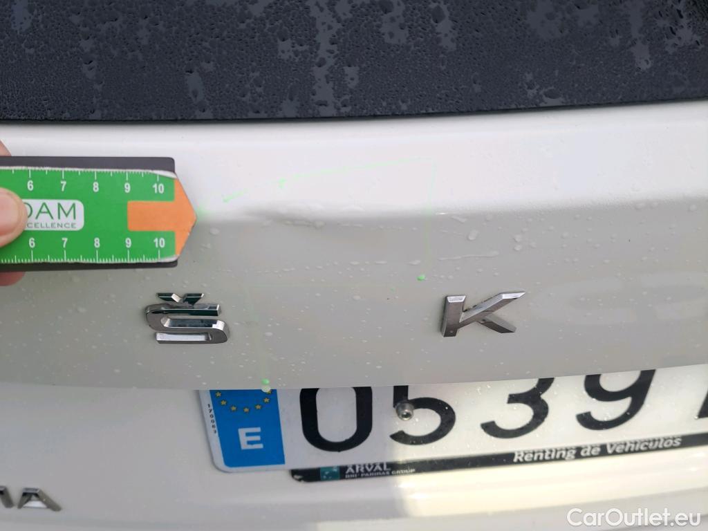  Skoda  Octavia SKODA  / 2020 / 5P / familiar Combi 2.0 TDI 110kW (150CV) DSG Style #2