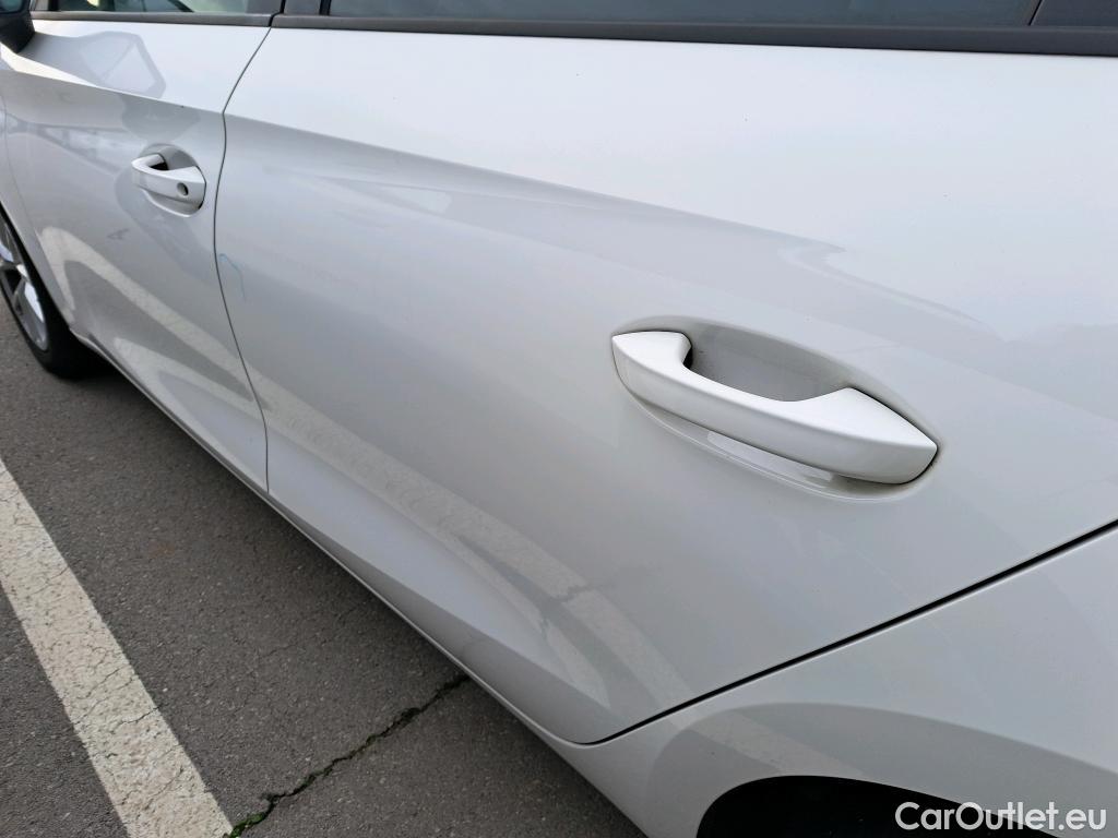  Seat  Leon SEAT Nuevo León / 2020 / 5P / familiar SP 2.0 TDI 85kW Style Go(SP) #28