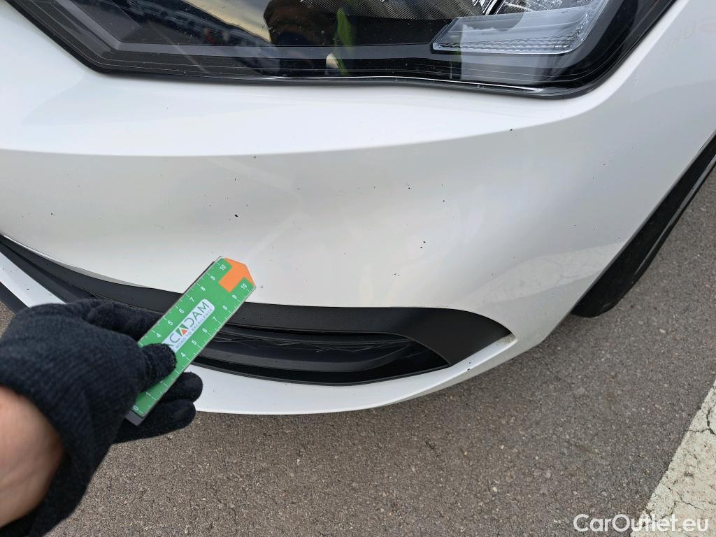  Seat  Leon SEAT Nuevo León / 2020 / 5P / familiar SP 2.0 TDI 85kW Style Go(SP) #19