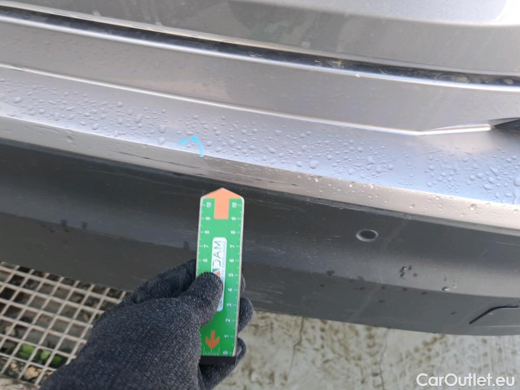  Toyota  C-HR TOYOTA  / 2016 / 5P / todoterreno 1.8 125H Advance (CX) #17