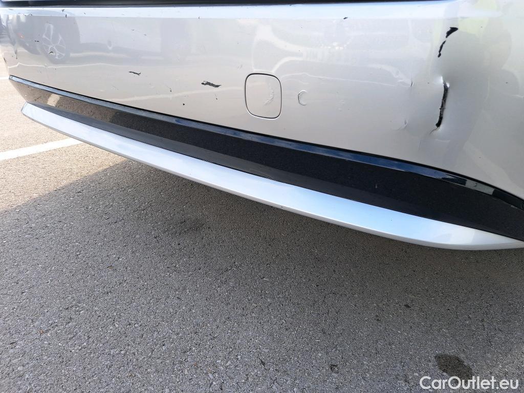  Toyota  Corolla TOYOTA  / 2019 / 5P / familiar 1.8 125H ACTIVE TECH E-CVT TOU SPORT #23