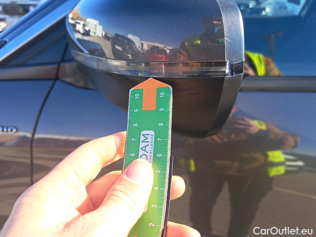  Peugeot  3008 PEUGEOT  Hybrid / 2020 / 5P / todoterreno 225 e-EAT8 Allure (AC2) #45