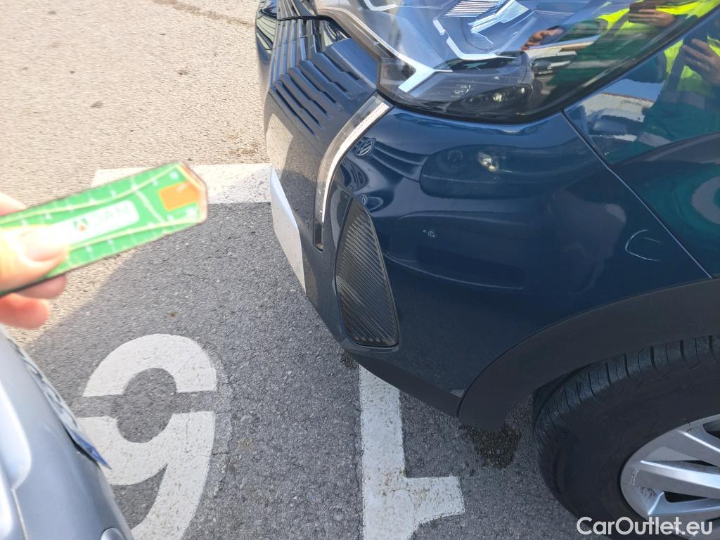  Peugeot  3008 PEUGEOT  / 2020 / 5P / todoterreno 1.5 BlueHDi 96kW (130CV) S&S Active Pack (CM) #24