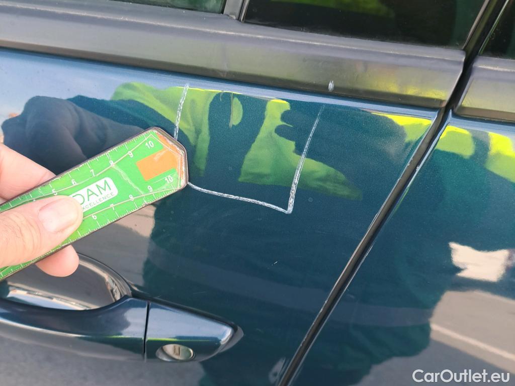  Peugeot  3008 PEUGEOT  / 2020 / 5P / todoterreno 1.5 BlueHDi 96kW (130CV) S&S Active Pack (CM) #9