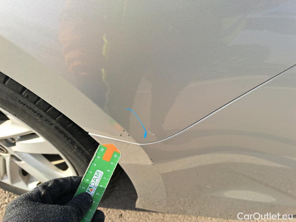  Toyota  Corolla TOYOTA  / 2019 / 5P / familiar 1.8 125H ACTIVE TECH E-CVT TOU SPORT #34