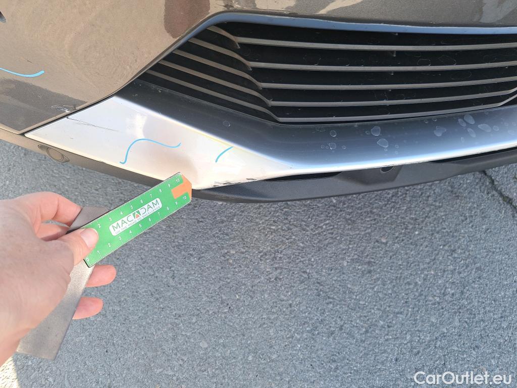  Peugeot  3008 PEUGEOT  Hybrid / 2020 / 5P / todoterreno 225 e-EAT8 Allure (AC2) #31