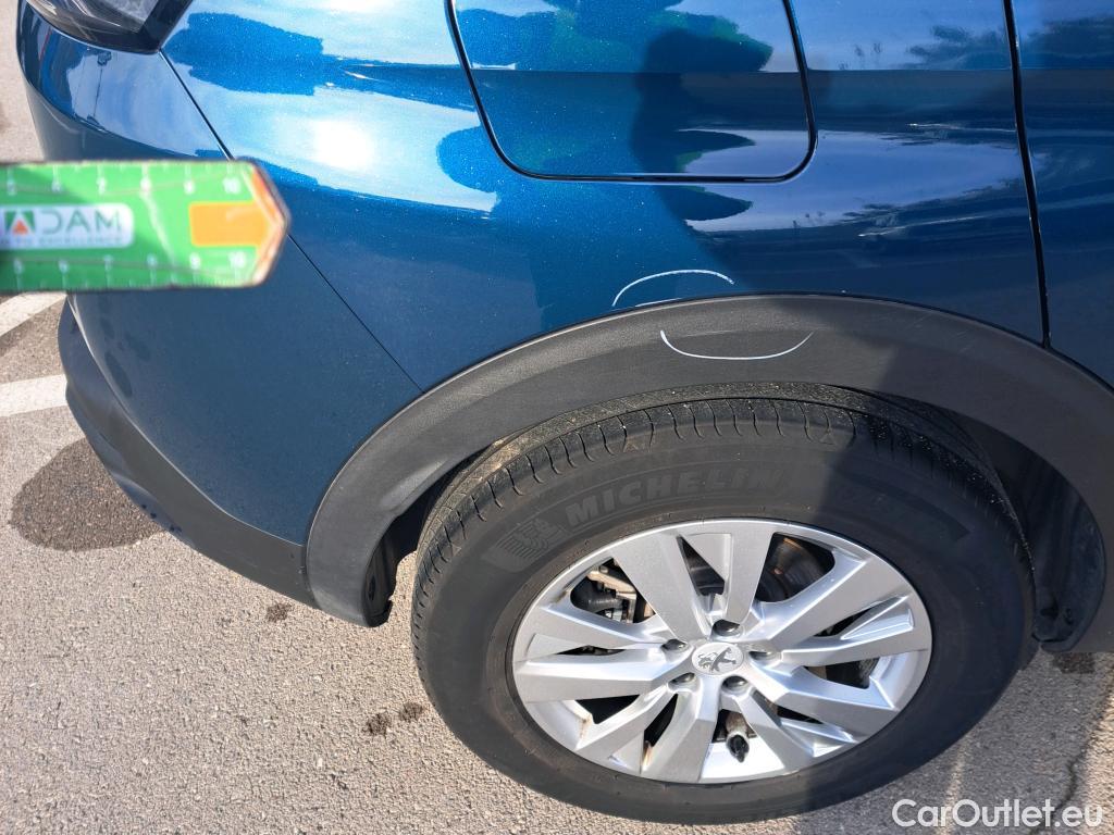  Peugeot  3008 PEUGEOT  / 2020 / 5P / todoterreno 1.5 BlueHDi 96kW (130CV) S&S Active Pack (CM) #19