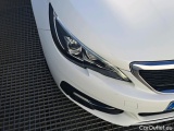  Peugeot  308 PEUGEOT  / 2017 / 5P / berlina con portón 5p Active Pack BlueHDi 130 S&S #17