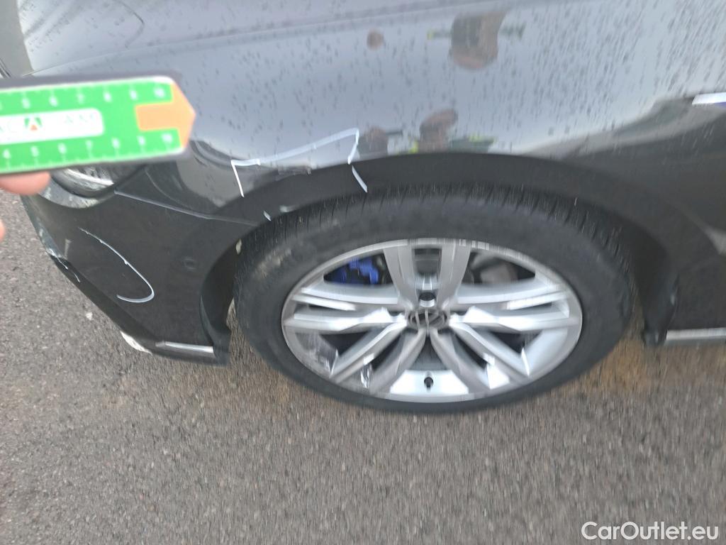  Volkswagen  Passat VOLKSWAGEN  / 2019 / 4P / sedán GTE 1.4 TSI e-Power 115kW + 85kW DSG #1