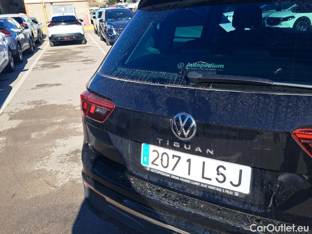  Volkswagen  Tiguan VOLKSWAGEN  / 2020 / 5P / todoterreno Life 2.0 TDI 110kW (150CV) DSG (AC2) #27