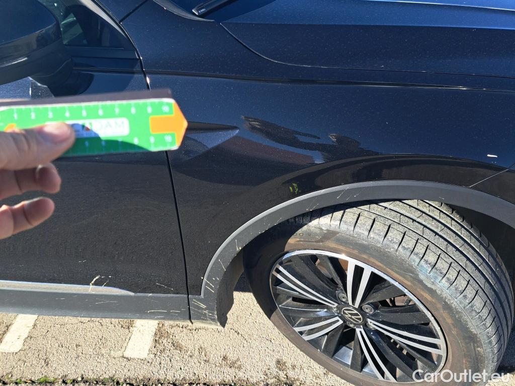  Volkswagen  Tiguan VOLKSWAGEN  / 2020 / 5P / todoterreno Life 2.0 TDI 110kW (150CV) DSG (AC2) #23