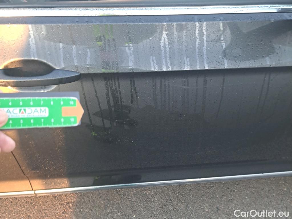  Volkswagen  Passat VOLKSWAGEN  / 2019 / 4P / sedán GTE 1.4 TSI e-Power 115kW + 85kW DSG #27