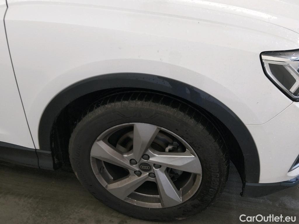  Audi  Q3 AUDI  / 2018 / 5P / todoterreno Advanced 35 TDI 110kW (150CV) S tronic (AC9) #9