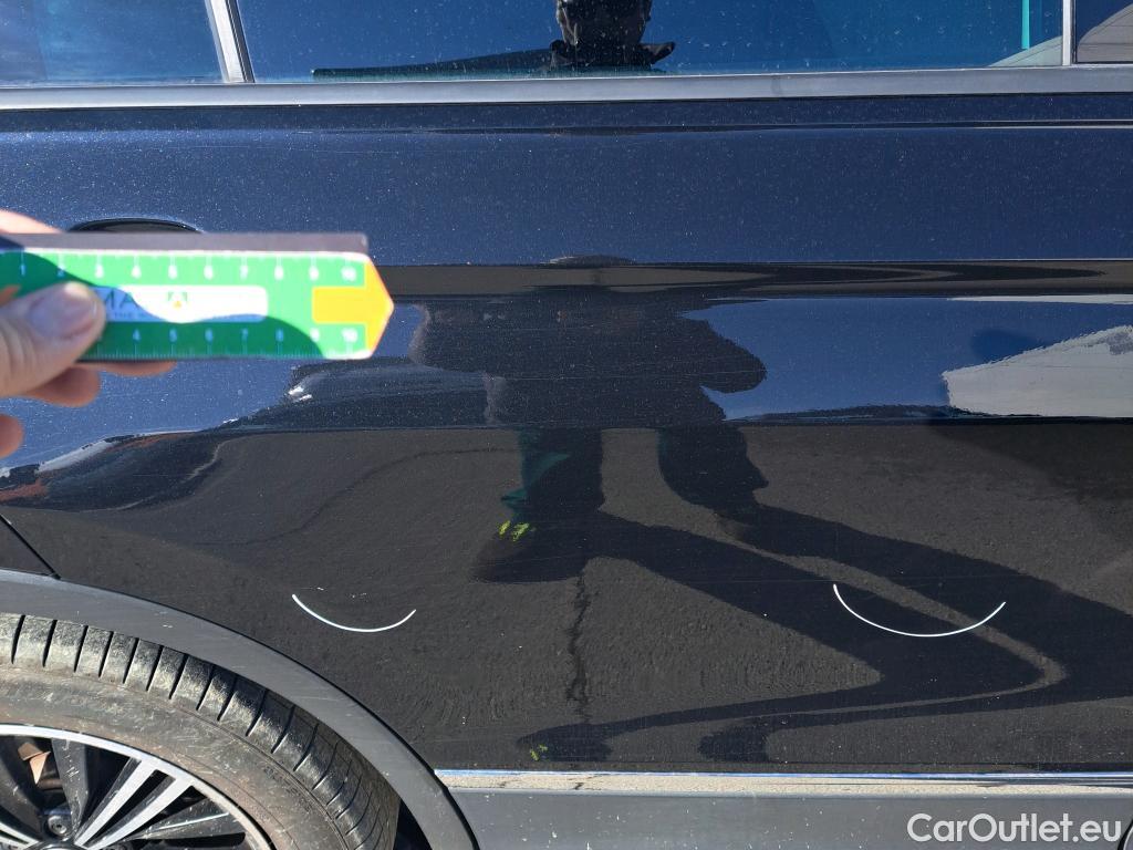  Volkswagen  Tiguan VOLKSWAGEN  / 2020 / 5P / todoterreno Life 2.0 TDI 110kW (150CV) DSG (AC2) #11