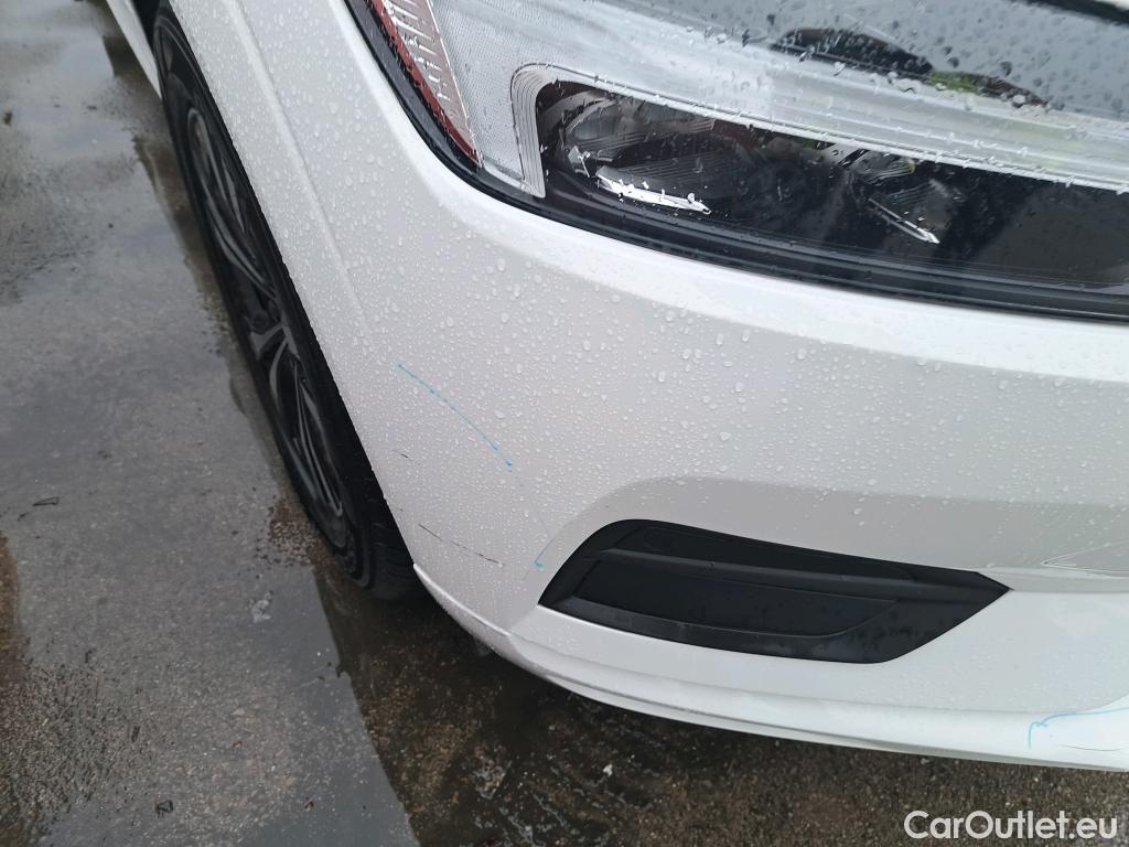  Volvo  XC60 VOLVO  / 2017 / 5P / todoterreno 2.0 B4 D AWD Momentum Pro Auto #10