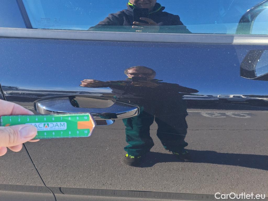  Volvo  XC 40 VOLVO XC40 / 2017 / 5P / todoterreno 1.5 T2 Momentum Core Auto #11