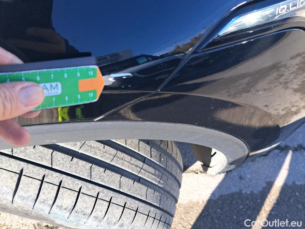  Volkswagen  Tiguan VOLKSWAGEN  / 2020 / 5P / todoterreno Life 2.0 TDI 110kW (150CV) DSG (AC2) #24