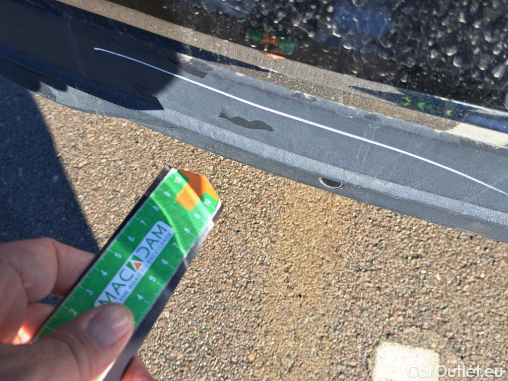  Volkswagen  Tiguan VOLKSWAGEN  / 2020 / 5P / todoterreno Life 2.0 TDI 110kW (150CV) DSG (AC2) #10