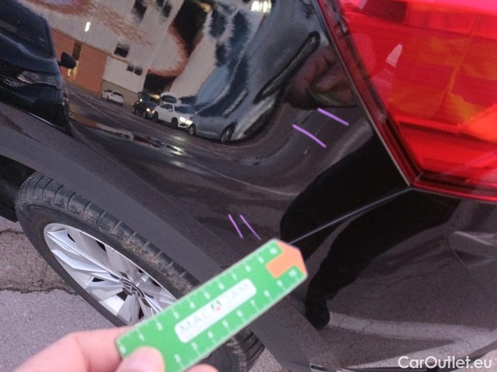  Volkswagen  T-ROC VOLKSWAGEN  / 2017 / 5P / todoterreno Advance 1.0 TSI 81kW (110CV) #19