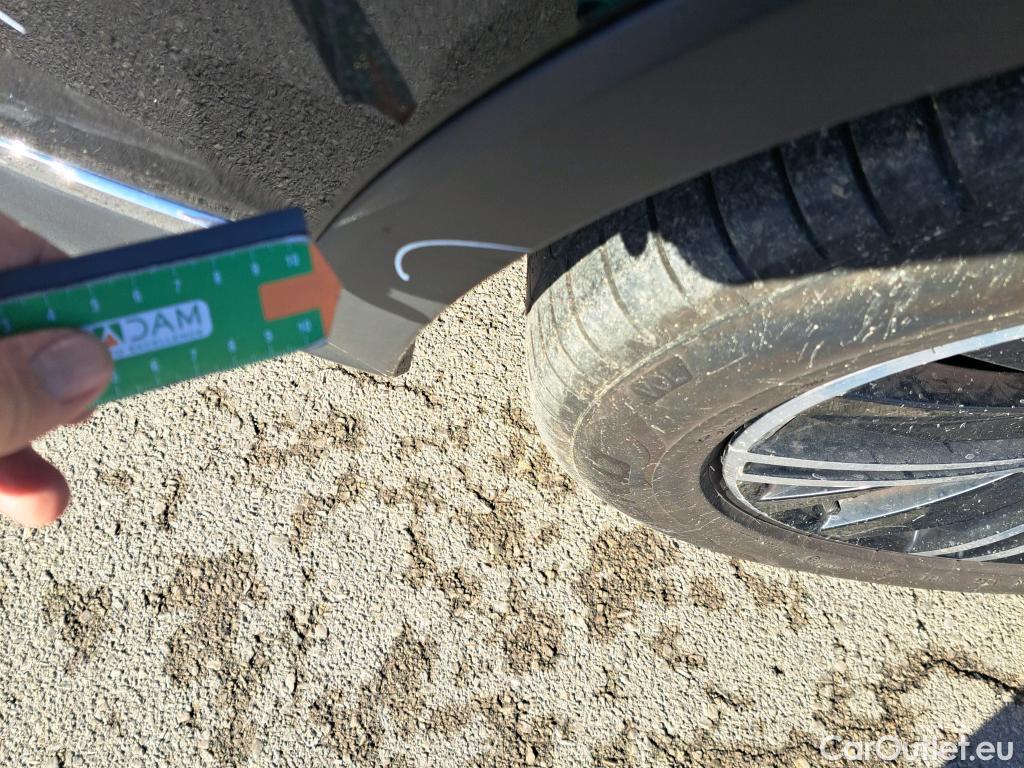  Volkswagen  Tiguan VOLKSWAGEN  / 2020 / 5P / todoterreno Life 2.0 TDI 110kW (150CV) DSG (AC2) #15