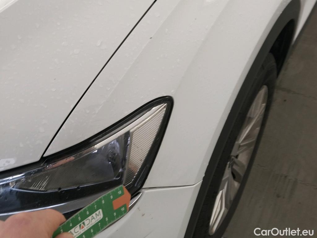  Volkswagen  T-ROC VOLKSWAGEN  / 2017 / 5P / todoterreno Advance 1.6 TDI 85kW (115CV) #8