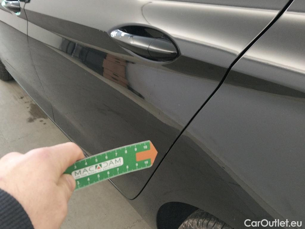  Opel  Astra OPEL  / 2015 / 5P / berlina con portón 1.6 CDTi S/S 81kW (110CV) Selective #43