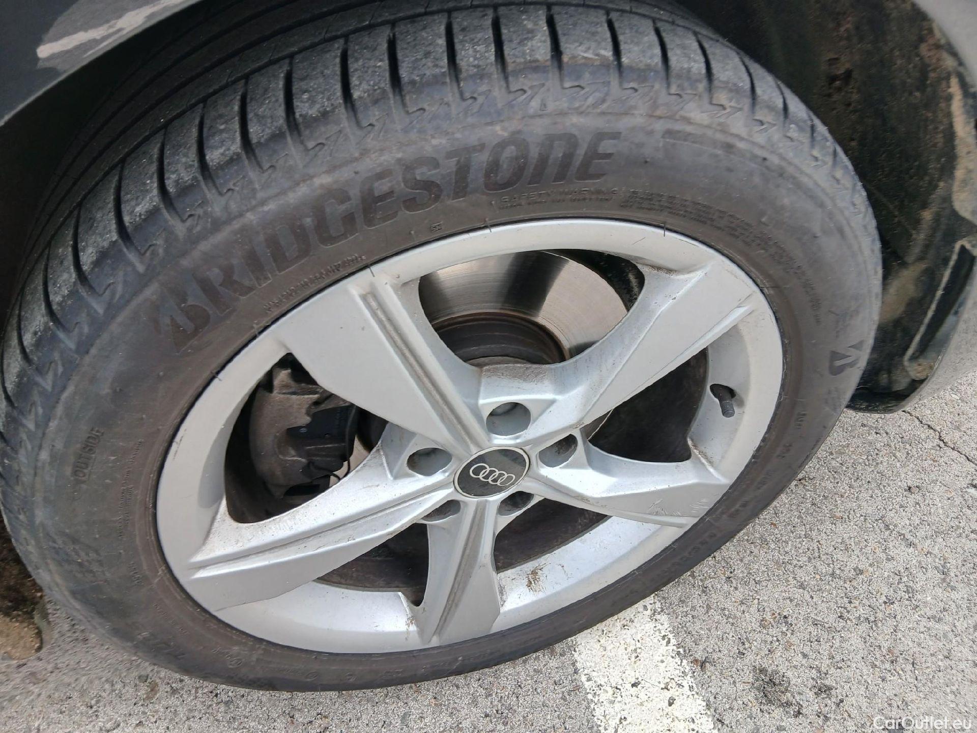  Audi  A4 AUDI  / 2019 / 5P / familiar Avant Advanced 35 TDI 120kW S tronic #10