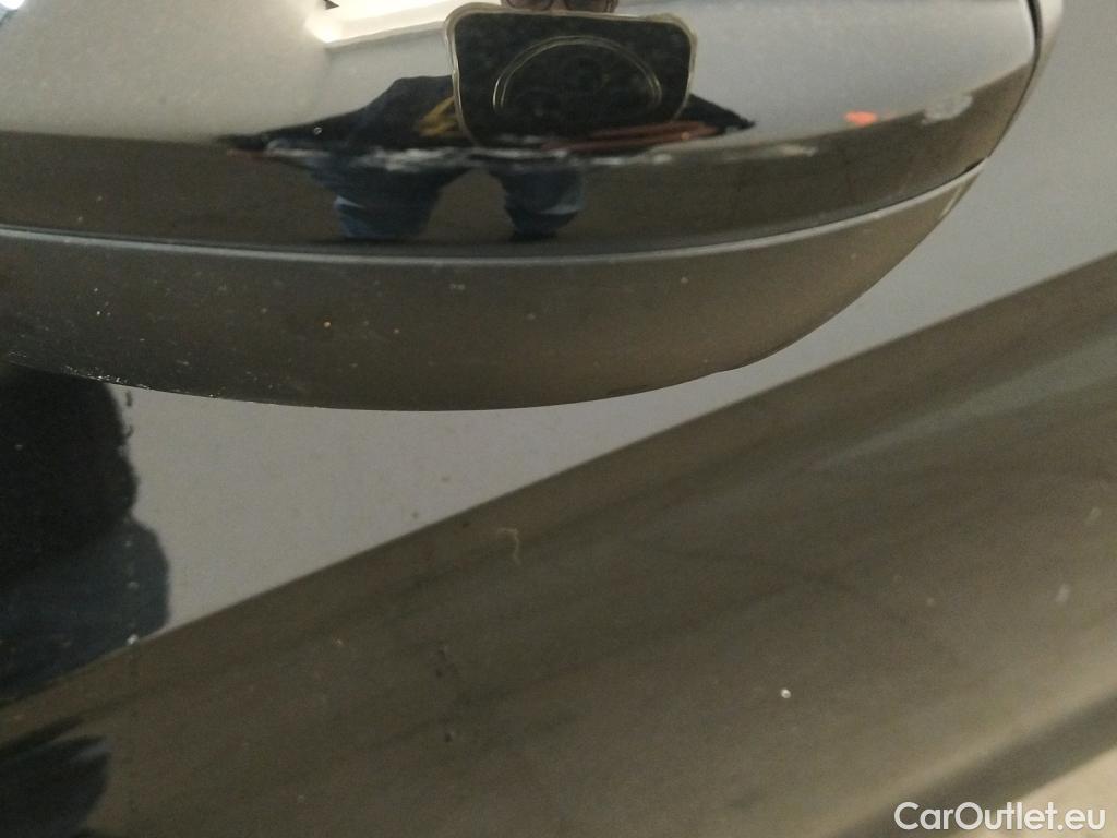  Opel  Astra OPEL  / 2015 / 5P / berlina con portón 1.6 CDTi S/S 81kW (110CV) Selective #36