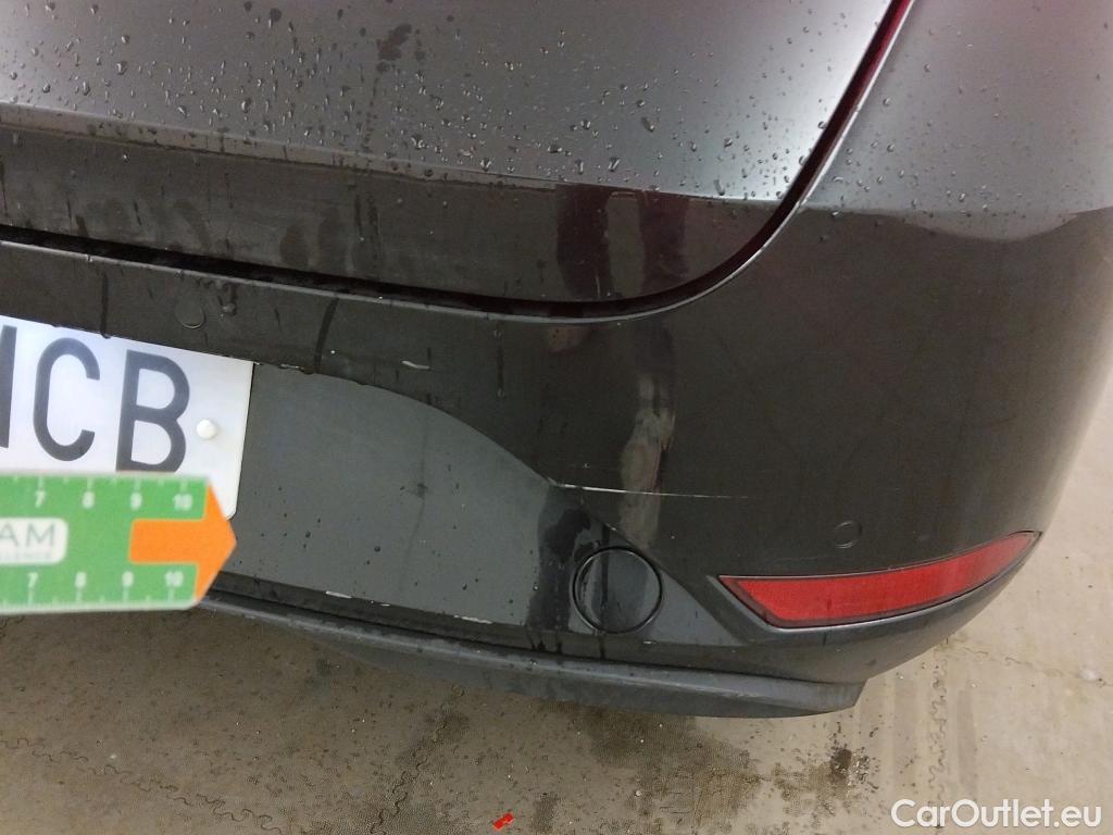  Seat  Leon SEAT Nuevo León / 2020 / 5P / familiar SP 2.0 TDI 85kW Style XL(SP) #18