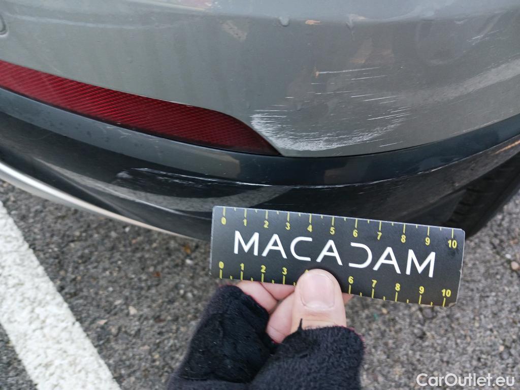  Audi  Q2 AUDI  / 2016 / 5P / todoterreno Design 30 TFSI 85kW (116CV) #29