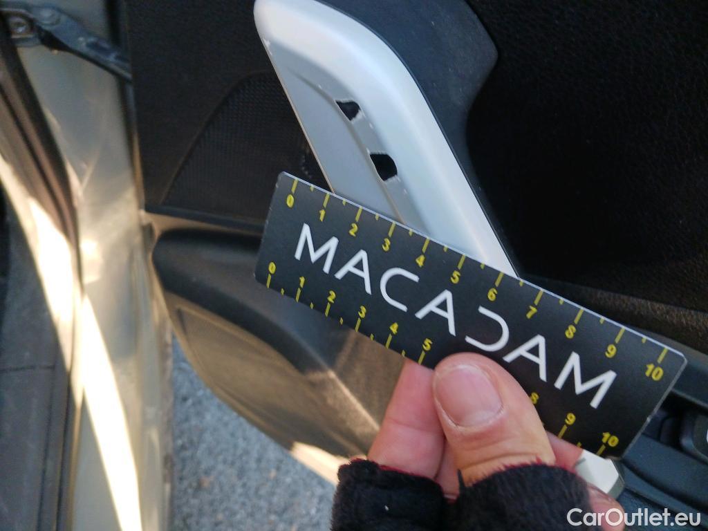  Audi  Q2 AUDI  / 2016 / 5P / todoterreno Design 30 TFSI 85kW (116CV) #25