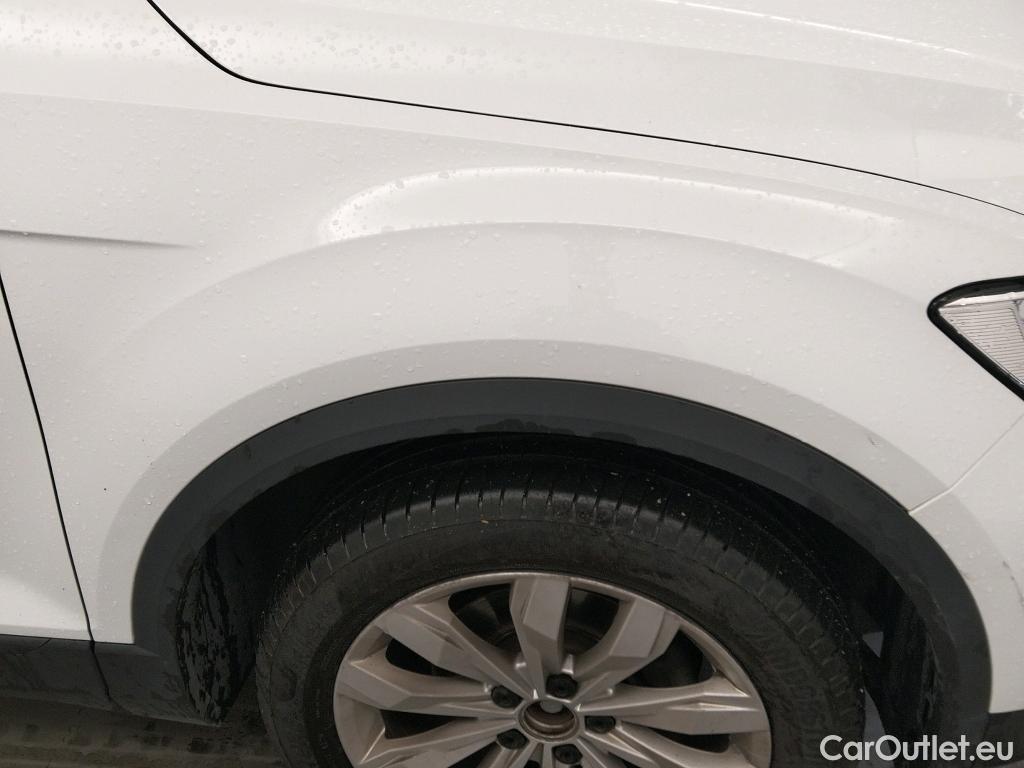  Volkswagen  T-ROC VOLKSWAGEN  / 2017 / 5P / todoterreno Advance 1.6 TDI 85kW (115CV) #23
